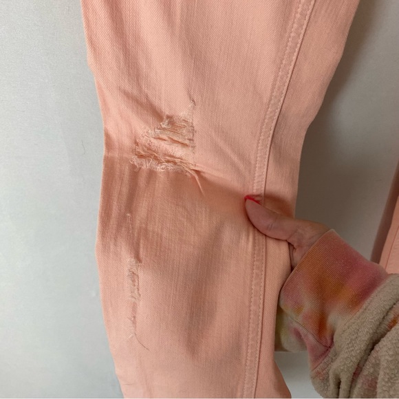 Rag & Bone Mid Rise Distressed Skinny Jeans in Washed Baby Pink Size 26 - Picture 5 of 16